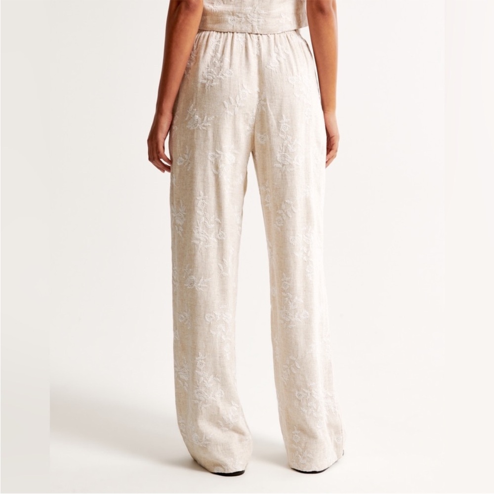 Abercrombie & Fitch Linen Blend Embroidered Wide Leg Pants Beige Size XL - Picture 3 of 8